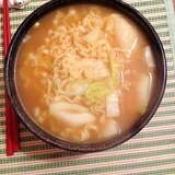 お餅入り☆ボリューム満点のカレーうどん！！